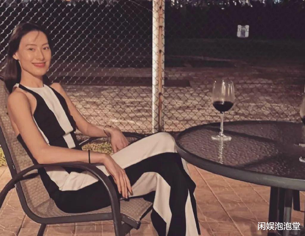 梁洛施|梁洛施吊打“第一炉钢”？被嘲“豪门弃妇”的她，没收5亿分手费