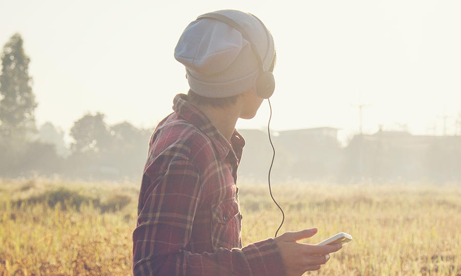 白发|正值青年,便遭白发、脱发!究竟为何?