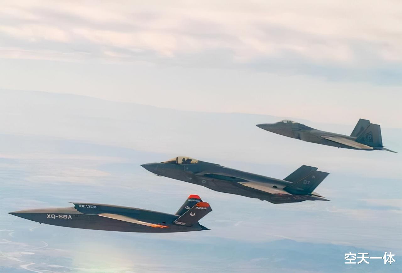 F-35|专业回收航母、舰载机、核潜艇，坠海F35B怎么回收才显得更专业？