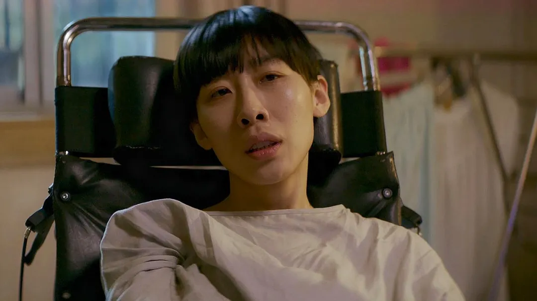 任素汐|公开承认婚内出轨的她，为什么不被骂？