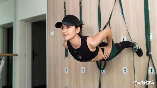 刘涛|42岁刘涛与老公合照像父女：健身与不健身，差距到底有多大