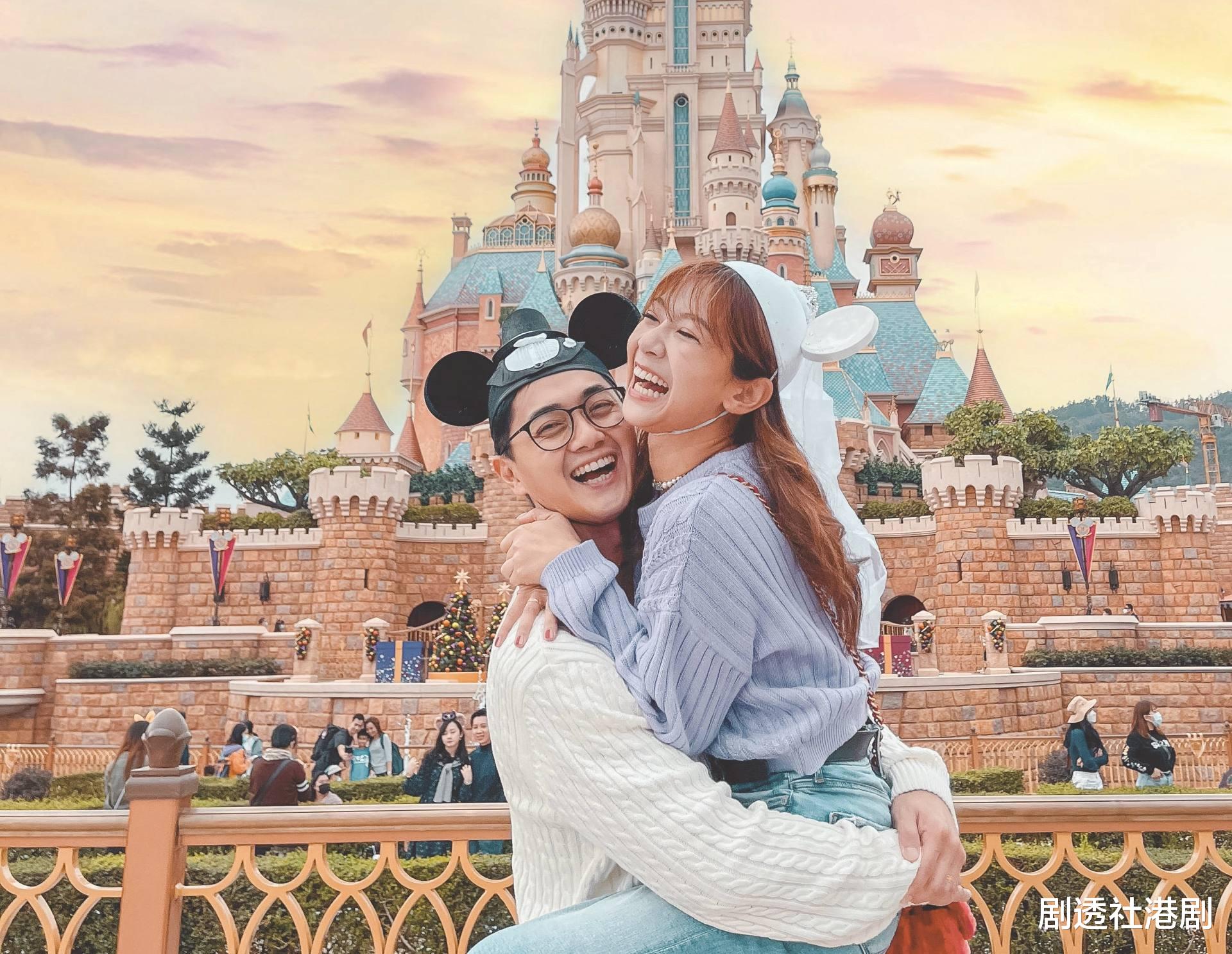 何雁诗|恭喜!TVB著名金童玉女下周补办婚礼,女方腹部凸起疑似怀孕