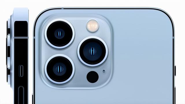 iPhone 这些手机的高刷性能早就甩了iPhone几条街了