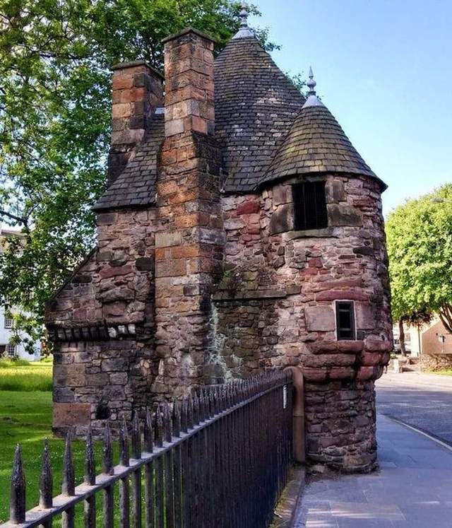 历史上最奢华的12间卫生间盘点，豪华得令人难以置信