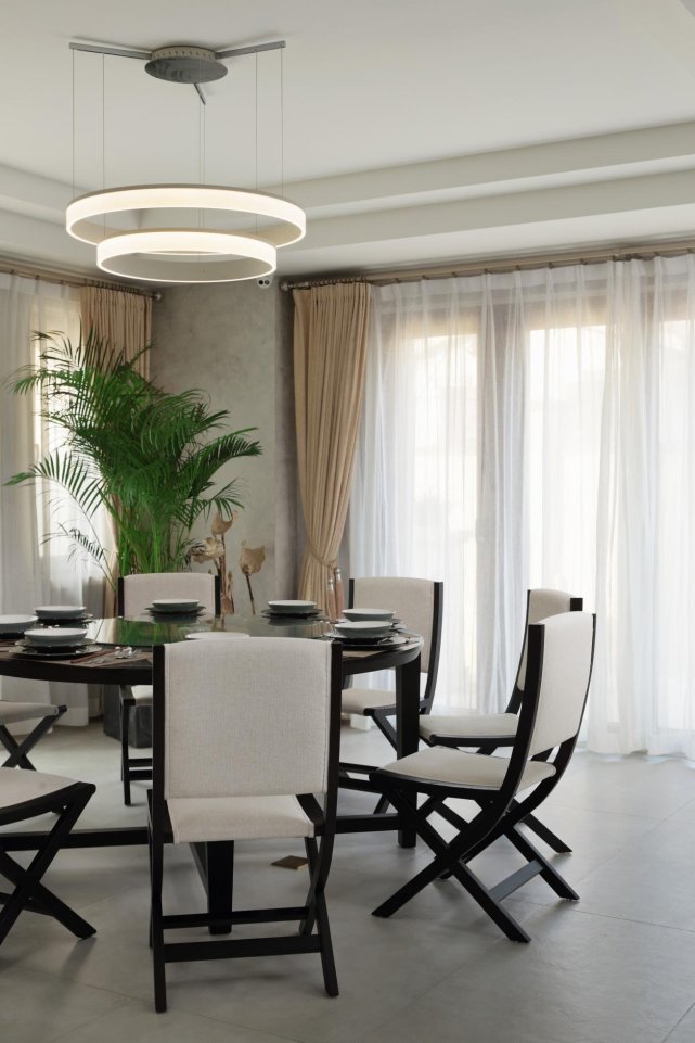 680㎡东南亚风三口之家别墅设计，享受自然田园的轻松悠然