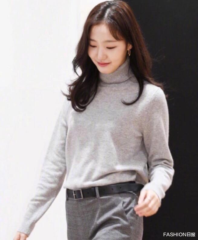 FASHION日报|自带温柔氛围的单眼皮女生金高银 舒服自在穿搭范本