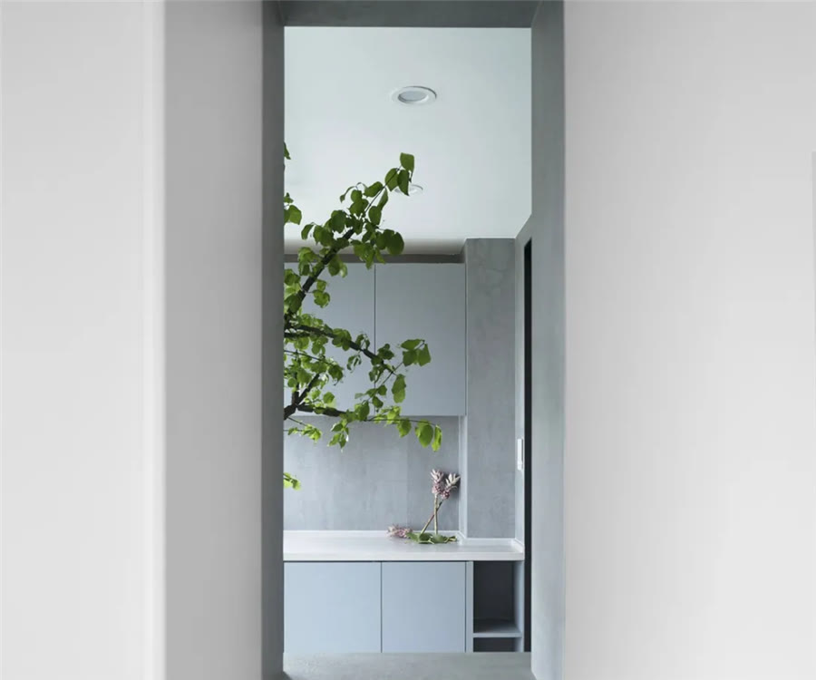 90后夫妻俩花百万，把家装成“家徒四壁”，130㎡空无一物太极简