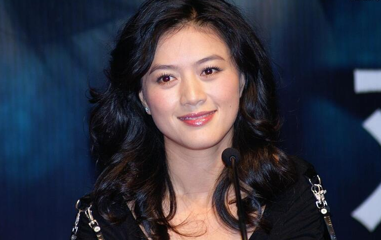 陆毅|陆毅放弃上亿身家的田海蓉，转身和鲍蕾成婚，父亲一句话道出真相