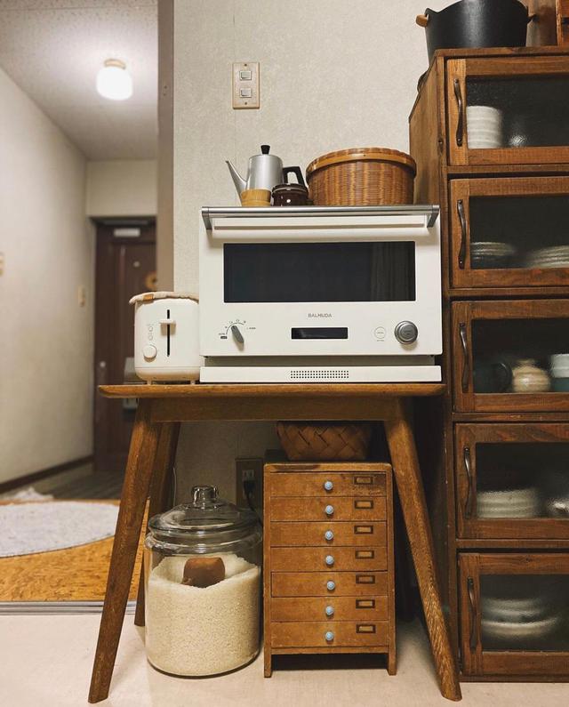 家居超人|日本夫妻60㎡复古之居，坚持断舍离生活，少买少扔，家中精致清爽
