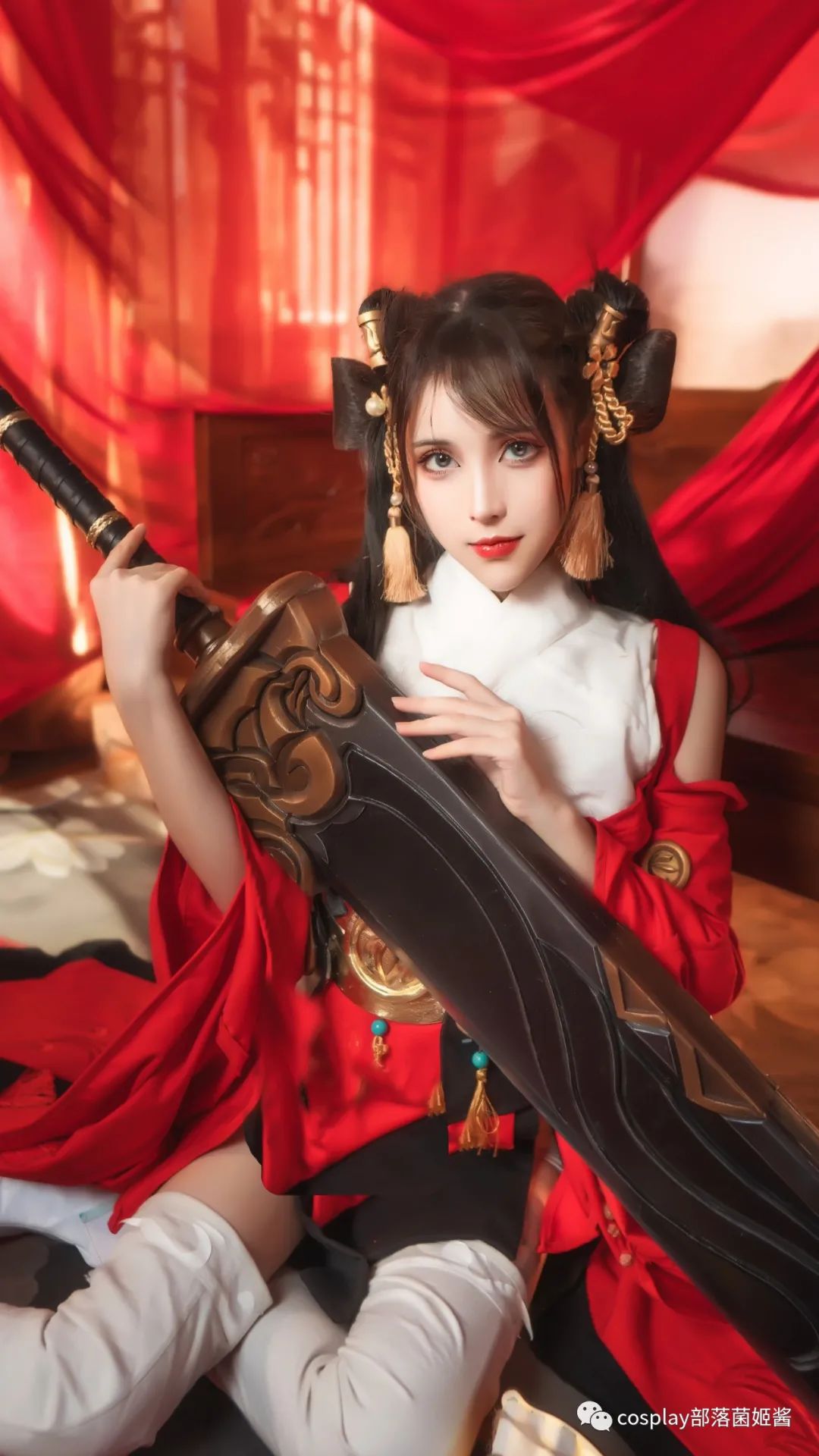 手办|cos：一梦江湖沧姐cos正片@奶狮，又萝又御