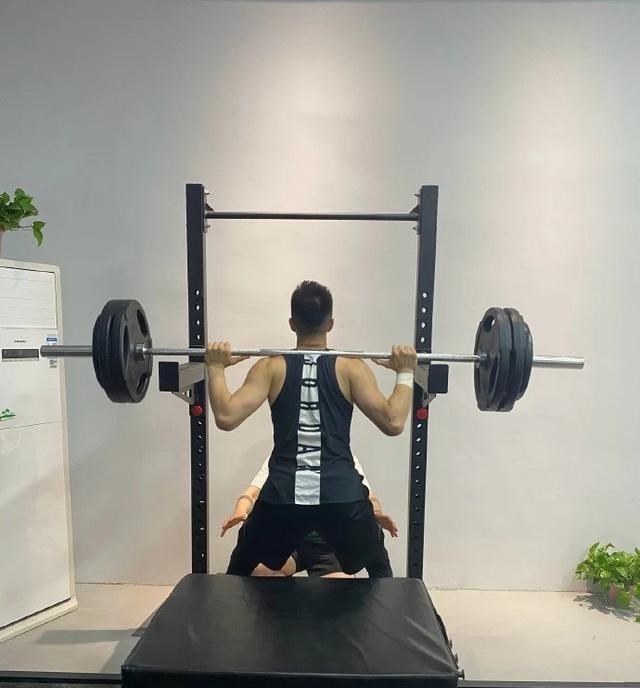 憨爸爸育儿|工作室晒郭艾伦近况，他不能进行高强度训练，或无缘亚洲杯！