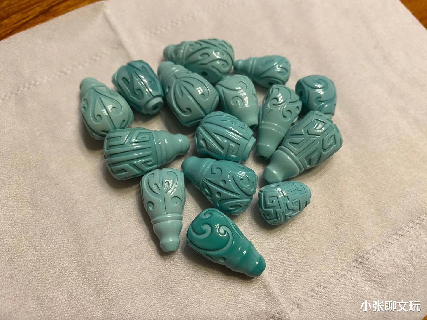 文玩|性价比最低的文玩配饰是哪个？材料几十块，成品几百块