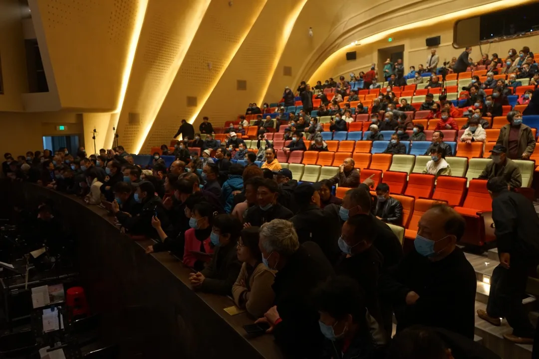 哲观世界 凝聚脱贫攻坚精神动力，讲好脱贫攻坚故事，唱响时代主旋律