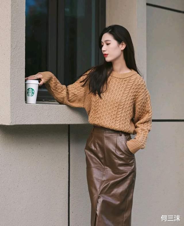 何三沫 不想成为别人眼中的“大妈”,穿对了很关键,可以试试裙装穿搭