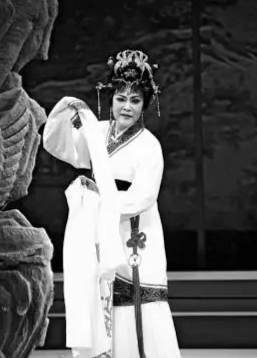 越剧|著名越剧艺术家金采风逝世！享年92岁，曾饰演《红楼梦》中王熙凤