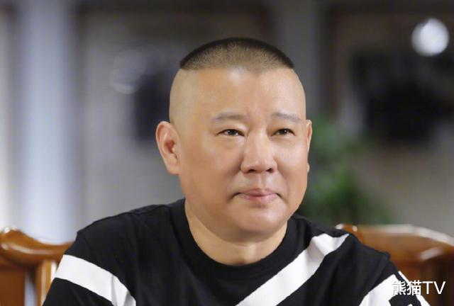 郭德纲|笑归笑，郭德纲父子被取消金v认证，恰恰相反，他们放下了名利心