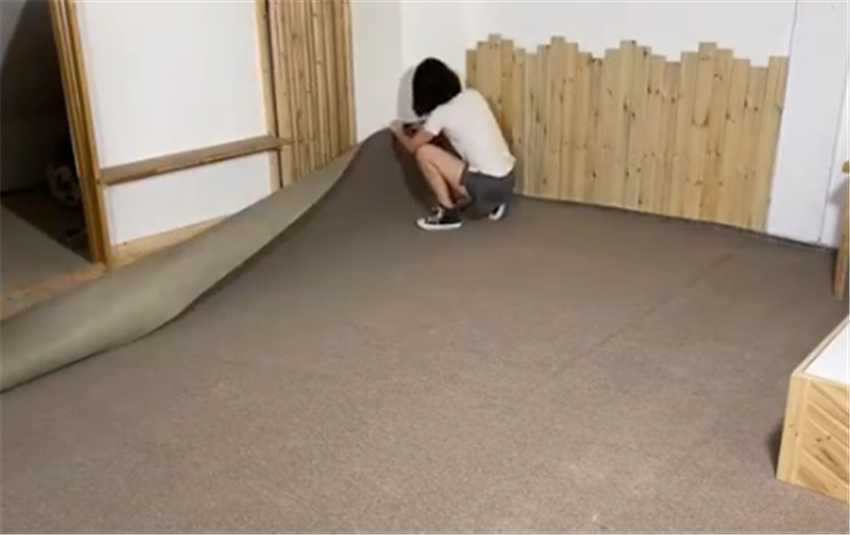 |90后姑娘5天改造租屋：将20㎡废弃阁楼，“穷装”成住不起的样子