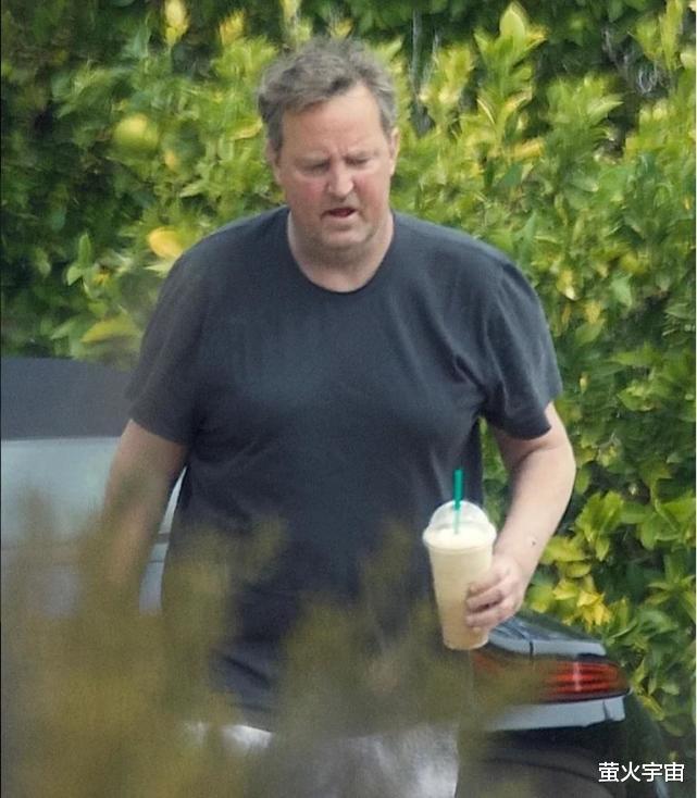 老友记|还记得《老友记》马修吗，52岁异常衰老，背后的故事令人心疼