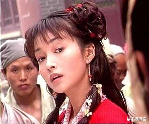 傅明宪|“郭芙、郭襄”罕有同框，51岁傅明宪仍显年轻，李绮红变化大