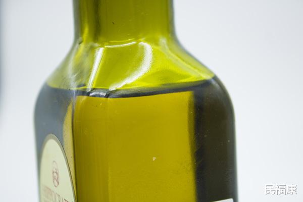 胆固醇|血脂高的人，饮食上要注意些什么？