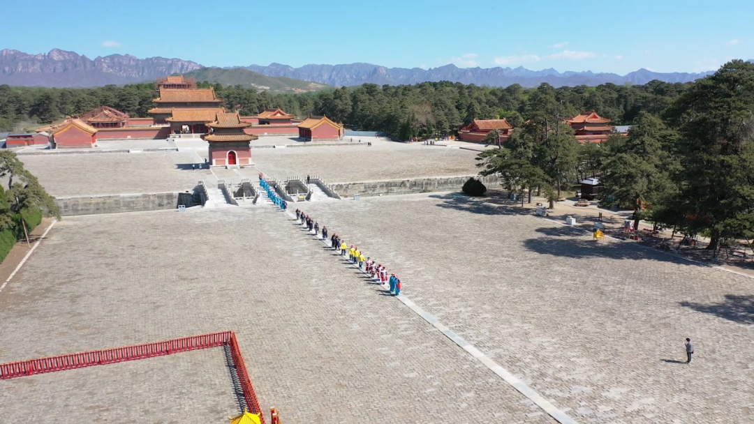 易县融媒 五一小长假，万人争看“清朝祭祀大典”！