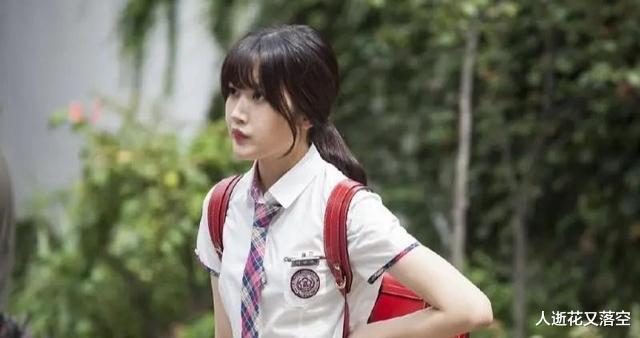 文佳煐|“初恋系女神”文佳煐：10岁出道精通三国语言，颜值更是令人羡慕