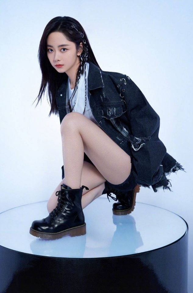 赵露思|长相与身材不符的明星，赵露思谭松韵上榜，看到彭昱畅: 没开玩笑?