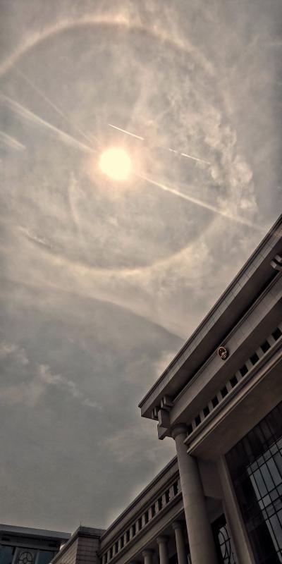 羊城派 打开 好靓，炫目“日晕”刷屏朋友圈！专家有重要提醒