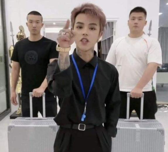 刘诗诗|百万网红炒作翻车，为热度无底线惹怒老婆，发长文道歉却遭群嘲