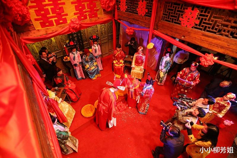 小小柳芳姐 你碰到过婚礼当天新郎新娘闹翻的情况吗？