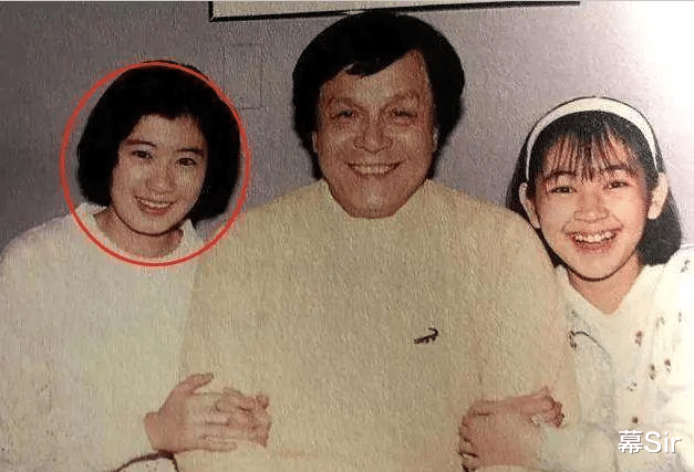 风起洛阳|“一手烂牌”贾静雯，一婚嫁豪门赔偿千万，再婚嫁小鲜肉顺利逆袭