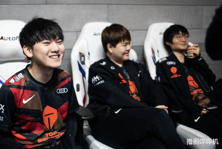 ig|解说Kris谈LPL新赛季:IG今年全员换血,评级只能给B级