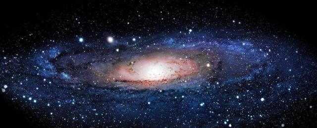 太空 地球重60万亿亿吨，为何还能飘在太空中，而不向下坠落？