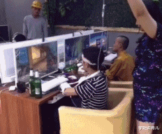 学姐说育儿|神回复：挑战全网！恕我直言，没人能驾驭这件衣服，但最后我输了