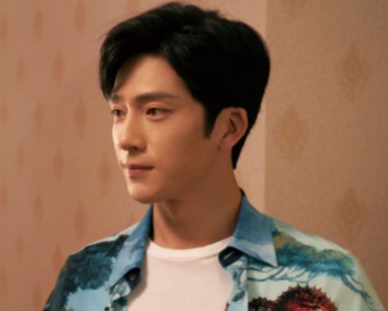 付辛博|同时出道和成名，井柏然依旧在演男一号，付辛博却彻底沦为了配角