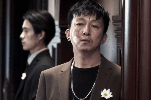 扫黑风暴|电视剧热度大洗牌！《扫黑风暴》被挤下冠军宝座，榜首无人超越