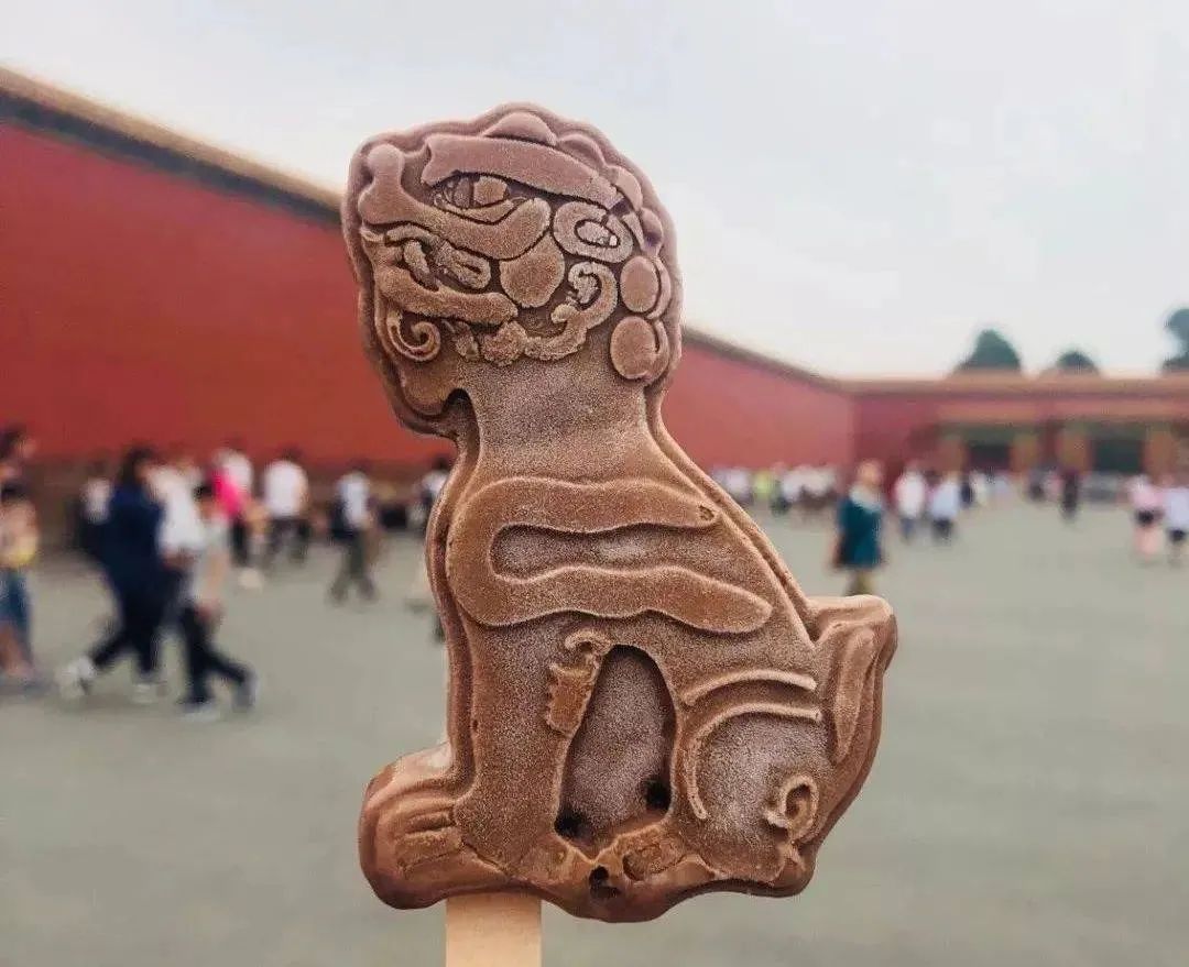 日本设计小站 三星堆雪糕出圈,掀起全国“雪糕文创大战”!各地脑洞大开,令人目不暇给!网友:眼睛和嘴,一起舒服了!
