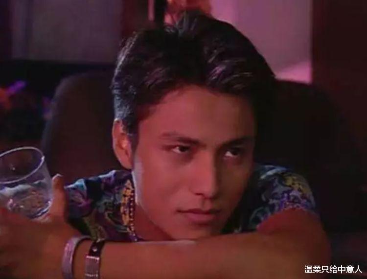 粉红女郎|《粉红女郎》竟藏着这么多大咖！当初最不起眼的她，如今火遍全网