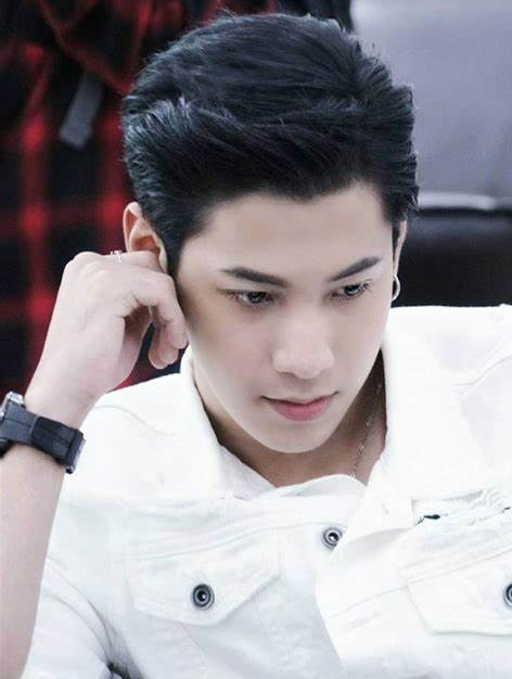 为爱上色|《一年生》钢炮学弟新剧《为爱上色》开播