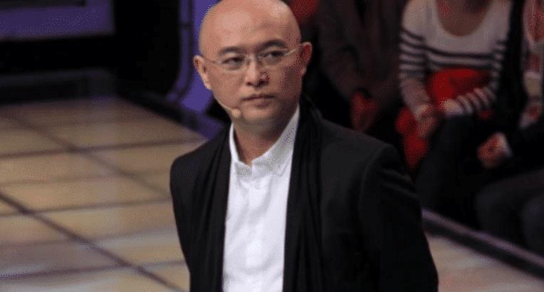 非诚勿扰|收“破烂”小伙上非诚勿扰，女嘉宾无一留灯，孟非：什么破烂？