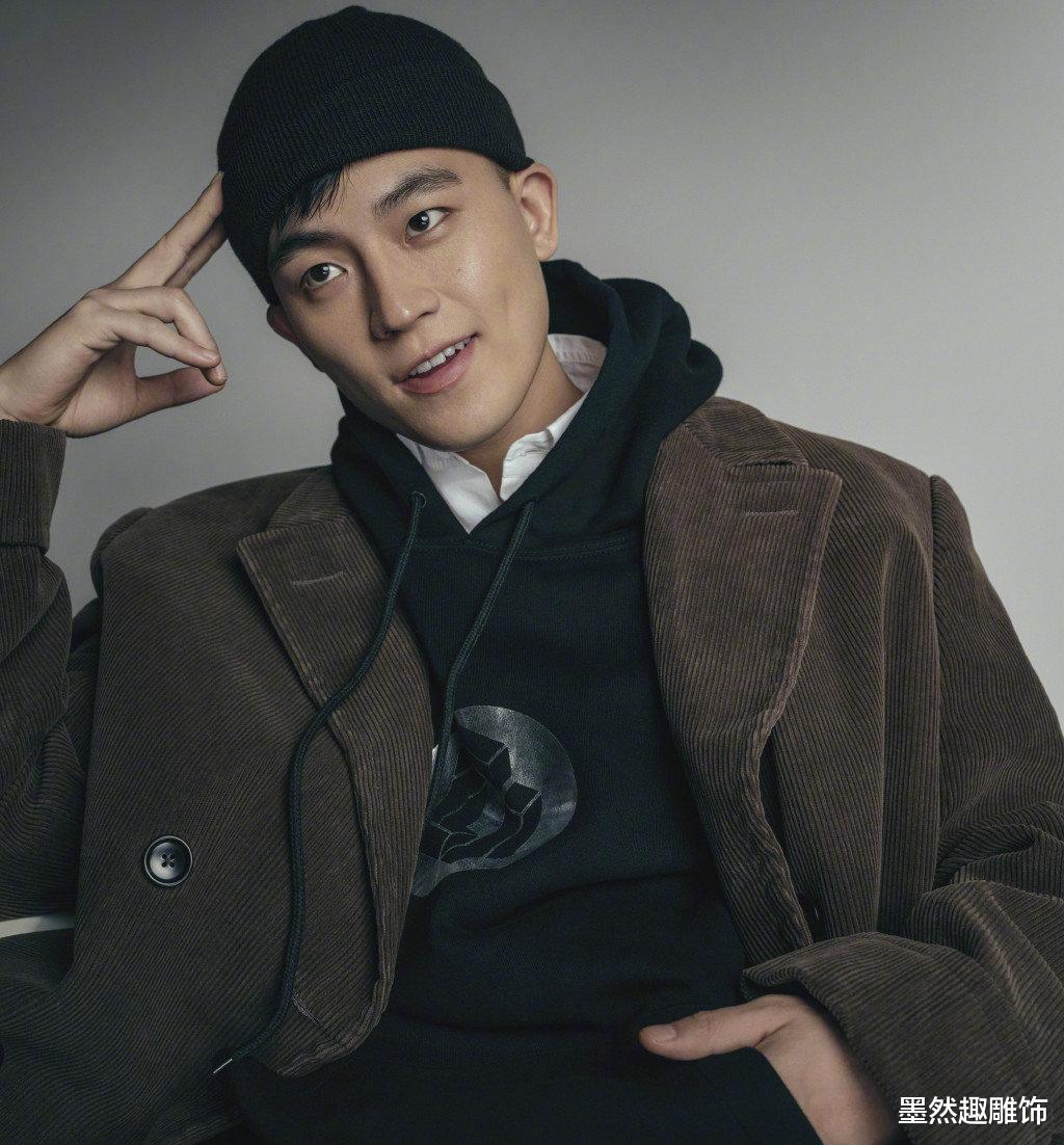 欧豪|?《长津湖》破33亿，欧豪发文三个不相信致敬杨根思，网友：泪目