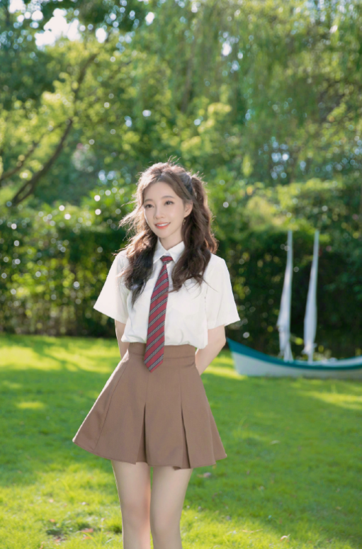 林志炫|冯提莫小仙若合体！七夕宅舞MV引网友热议，舞姿优美气质出众