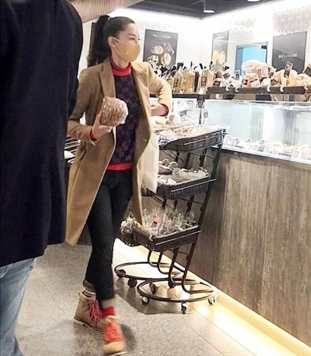 徐子珊|她被誉为“反派专业户”，因“乱说话”自毁前程，如今却拒绝复出