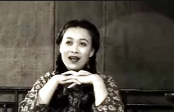 那英|那英16岁儿子近照曝光，如今长成这样，难怪一直不肯公开