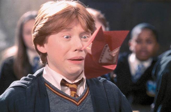 李靓蕾|李靓蕾核弹长文逾32亿阅读 超过小说哈利波特总销量