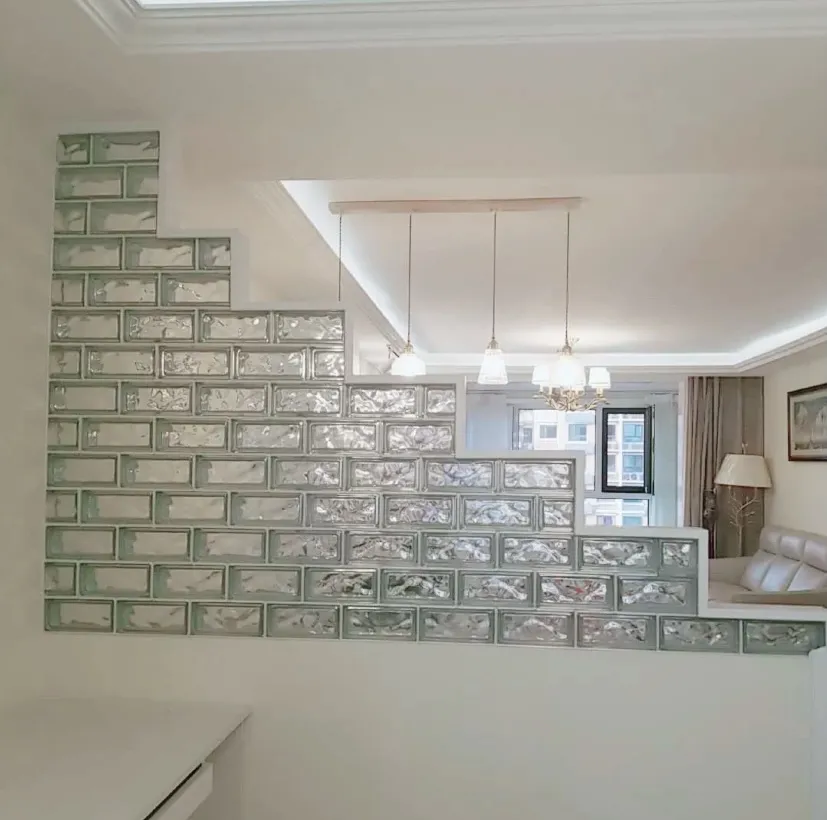 装修设计大全|超仙玻璃砖，一秒拉开和邻居家的时尚距离！