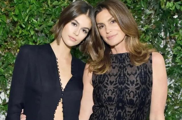 安吉丽娜·朱莉|安吉丽娜朱莉祖孙三代诠释了基因影响颜值！