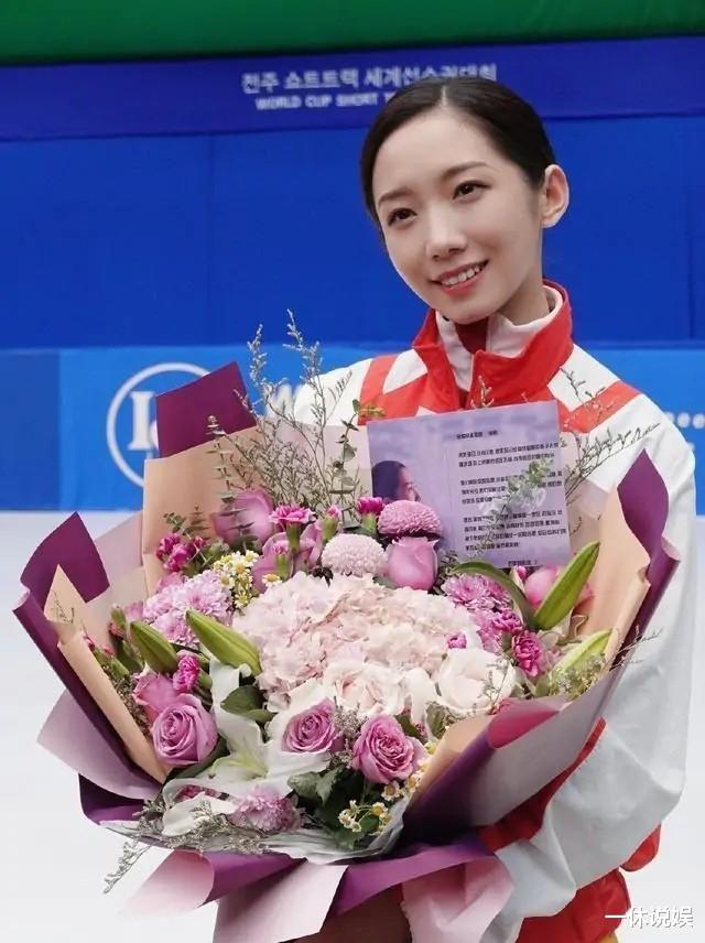 孟美岐|孟美岐满血复活？新歌首秀遭网友抵制上热搜，官方只好删名处理