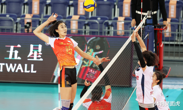 瓦爾加|瓦爾加斯發(fā)球失靈！劉晏含已被摸透，天津女排因這一問題衛(wèi)冕懸了