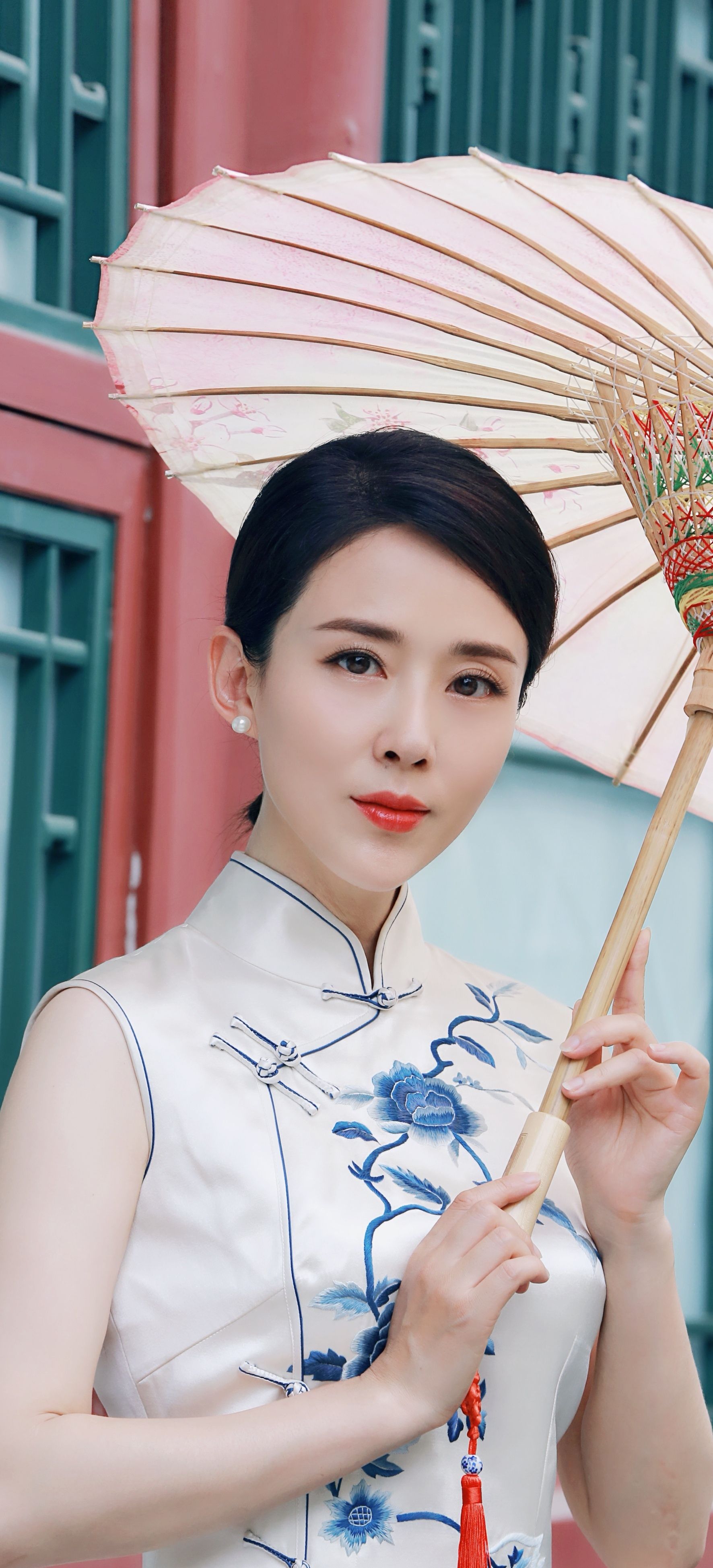 颜丹晨|颜丹晨，气质太迷人了，身材真好，不知道结婚没有